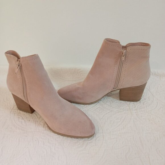 Aldo Womens Ankle Boots Size 7 Pink Suede Block Heel - Picture 1 of 9